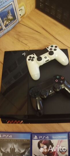 Sony playstation 4