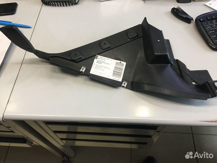 51758037346 BMW Адаптер переднего бампера правый