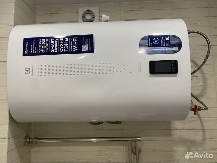 Водонагреватель Electrolux на 80 литров