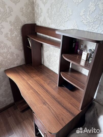 Компьютерный стол бу бесплатно