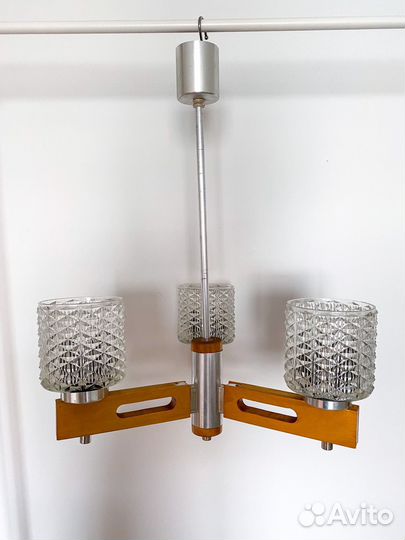 Люстра деревянная 1960-е годы