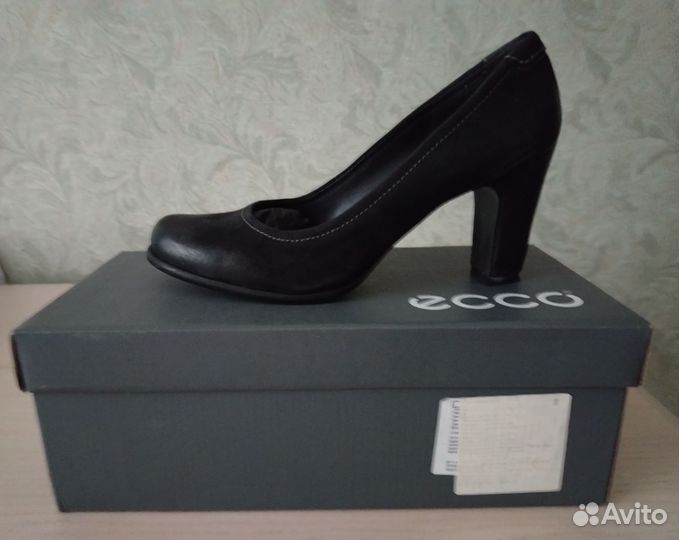 Туфли женские 38 размер Еcco