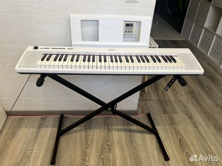 Синтезатор yamaha piaggero np-12