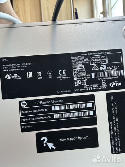 Моноблок HP Pavilion 27-n102ur 27”