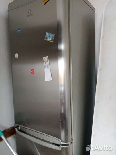 Холодильник