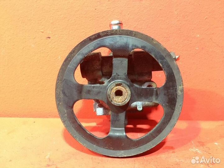 Насос гура для Dodge Caliber ECN, 2.0 (Б/У)