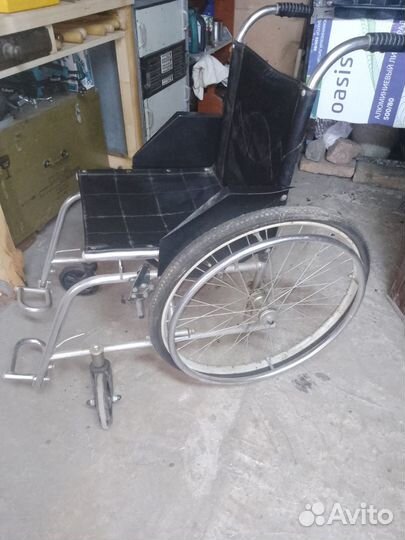 Инвалидная коляска