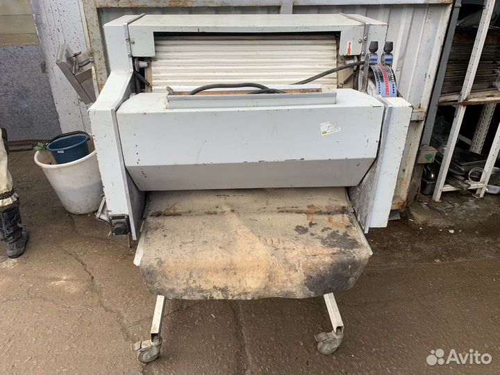 Тестозакаточная машина Werner Pfleiderer B750