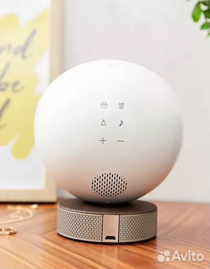 Дизайнерский светильник будильник Lexon