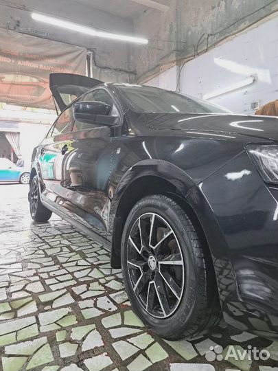 Новые диски 4шт R15 на Skoda Rapid Fabia