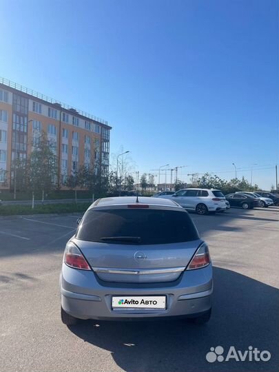 Opel Astra 1.4 МТ, 2008, битый, 183 000 км