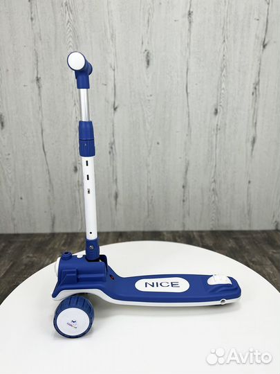 Самокат детский трехколесный