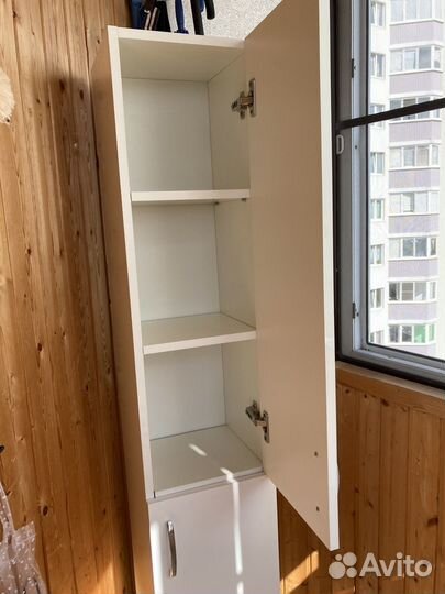 Туалетный шкафчик