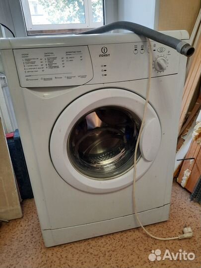 Стиральная машина Indesit б/у