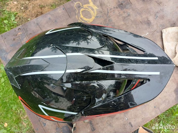 Кроссовый шлем