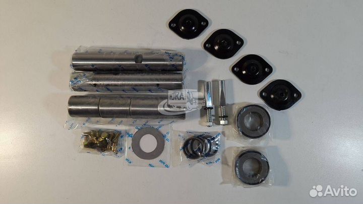 Шкворень Hino 300 D35х200