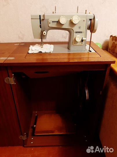Швейная машина Подольск