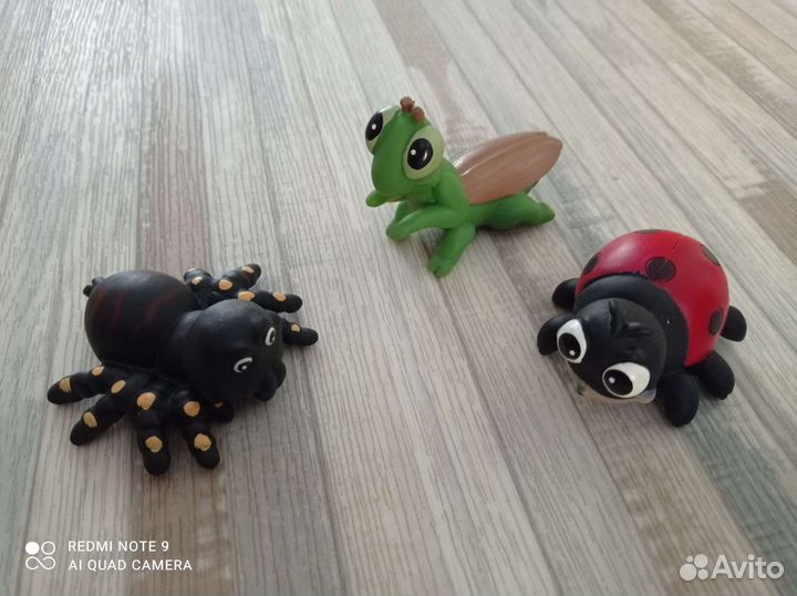 Резиновые игрушки, божья коровка, кузнечик, паук