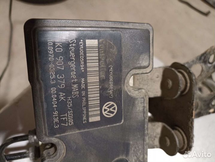 Блок ABS Volkswagen Jetta