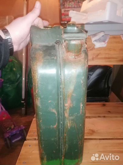 Канистра 20 литров металлическая