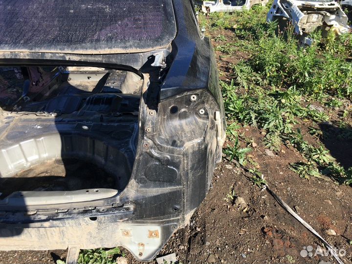 Крыло заднее правое (Mitsubishi Lancer)