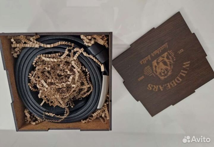 Ремень кожаный в подарочной упаковке новый