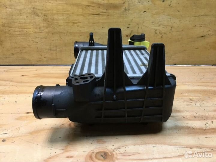 Радиатор интеркулера Audi A4 8EC BFB 2007