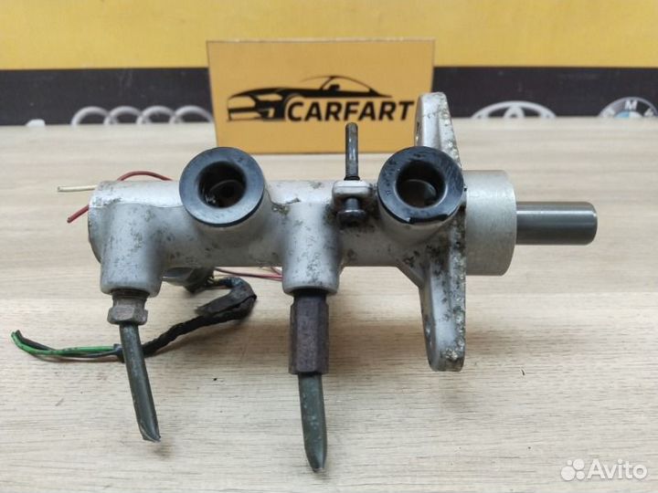 Главный тормозной цилиндр Ssangyong Rexton RJN 665