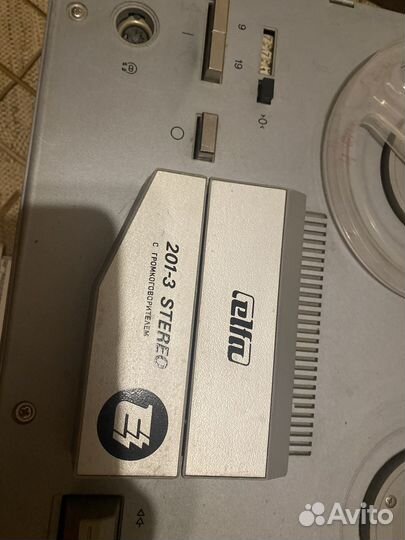 Катушечный магнитофон Elfa 201-3