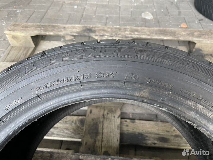 Bridgestone Potenza RE050 245/45 R18