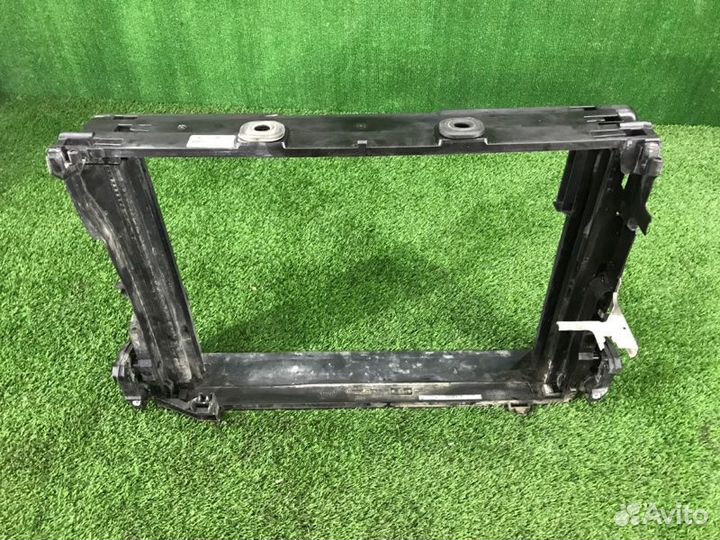 Кассета радиаторов Bmw 5 F10 N52B25 2011