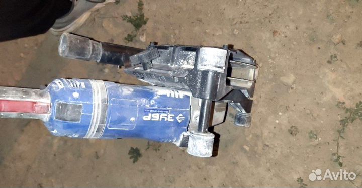 Аренда штробореза и пылесоса