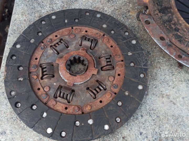 Корзина с диском сцепления Газ УАЗ на 402 мотор