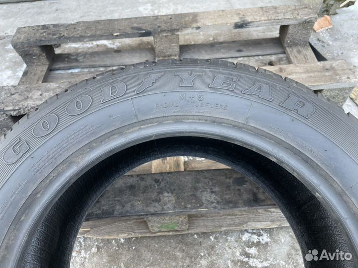 Goodyear Wrangler HP 255/55 R18