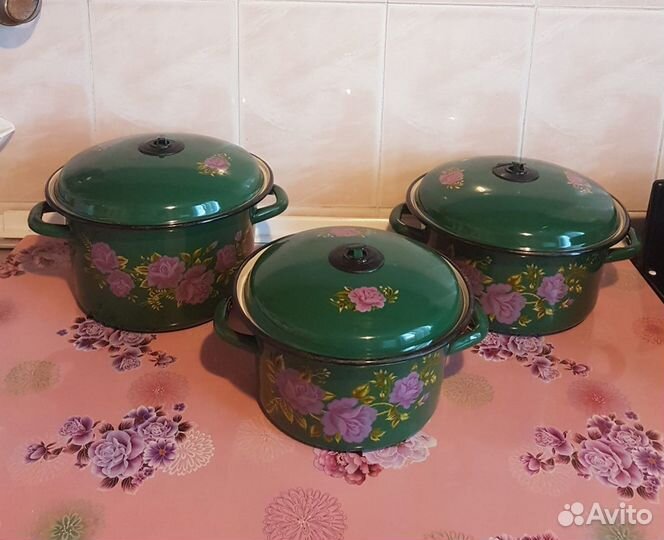 Кастрюля эмалированная