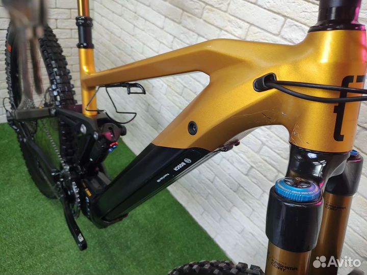 Moustache Samedi 29 2022