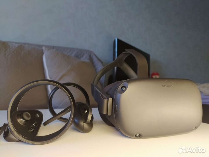 Очки виртуальной реальности Oculus Quest 128 GB