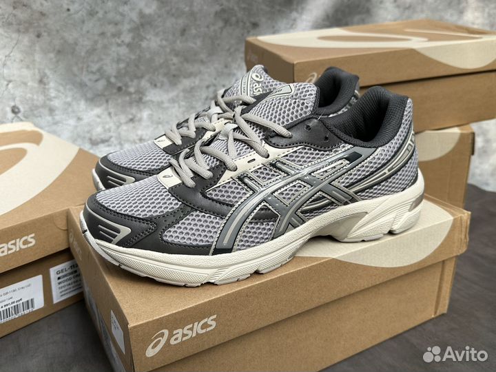 Кроссовки asics (оригинальное качество)