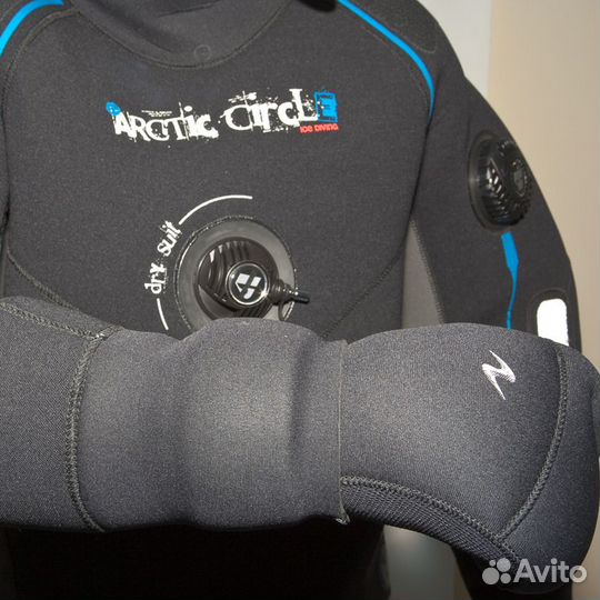 Трехпалые неопреновые гидроперчатки Artic Circle