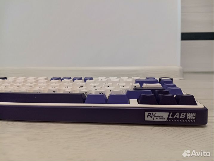 Механическая клавиатура royal kludge r75