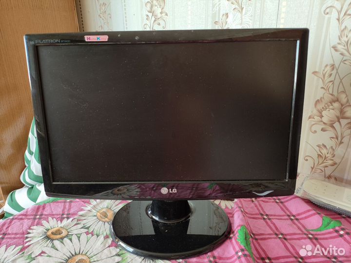Монитор LG flatron