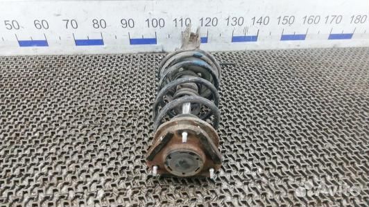 Стойка передняя правая toyota corolla E12 (BDN08N5