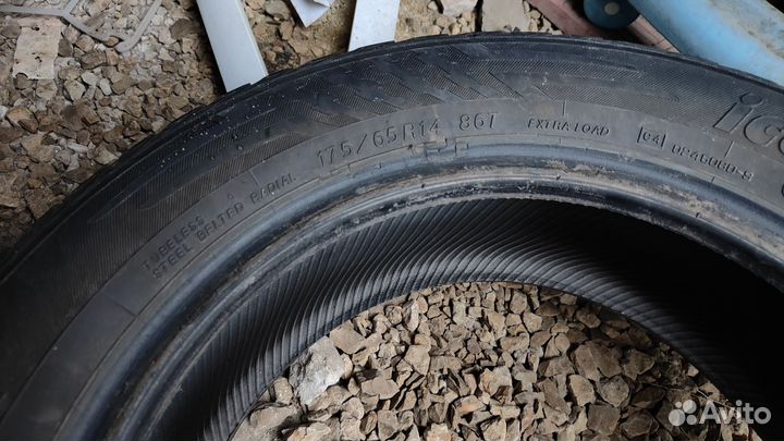 Yokohama IceGuard Stud IG65 175/65 R14
