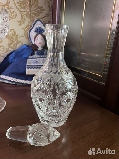 Графин хрустальный