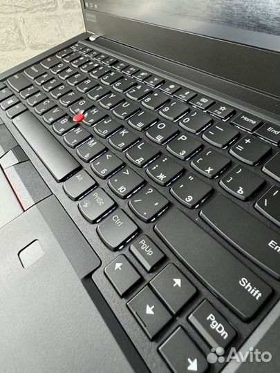 Lenovo ThinkPad T490 i5-8365U/16/256/Intel UHD