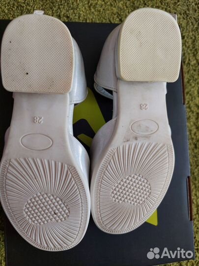 Туфли для девочки 28 размер