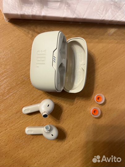 Беспроводные наушники jbl tune 230nc tws