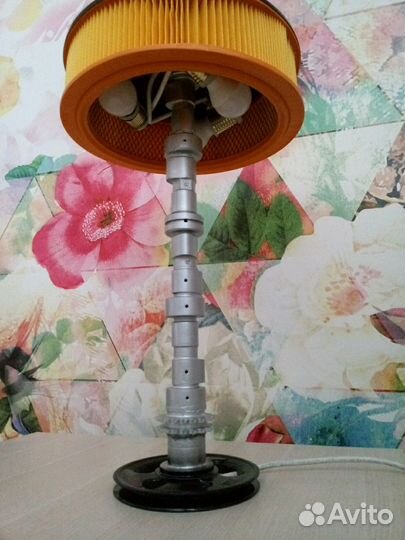 Лампа настольная