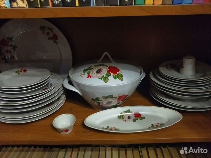 Столовый сервиз на 6персон новый