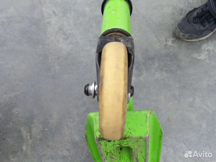 Продам трюковой самокат